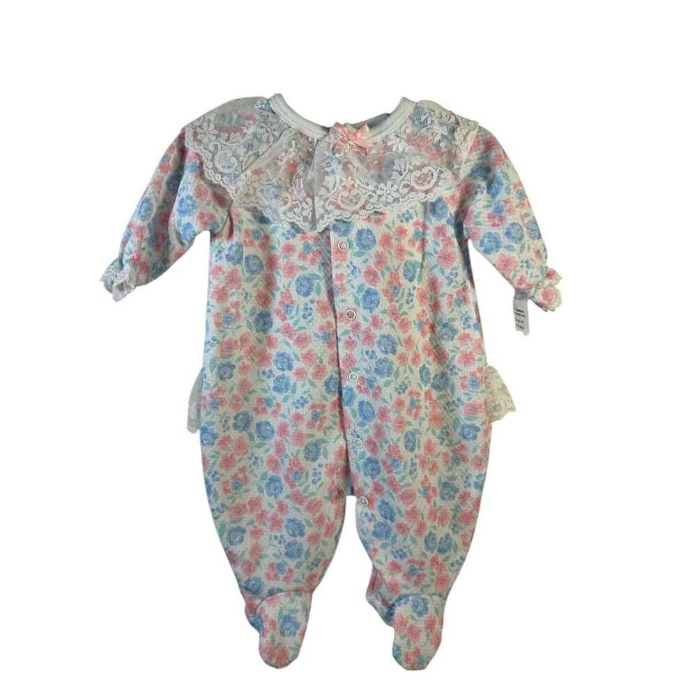 Sweet treasures USA 0-3m baby sleeper vintage old new stock lace ruffle snap but